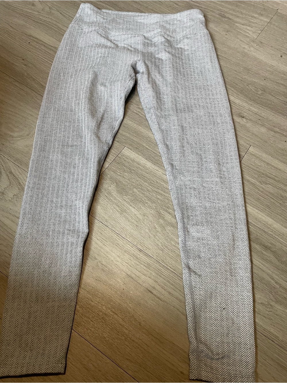 Kyodan Light Gray Chevron Leggings